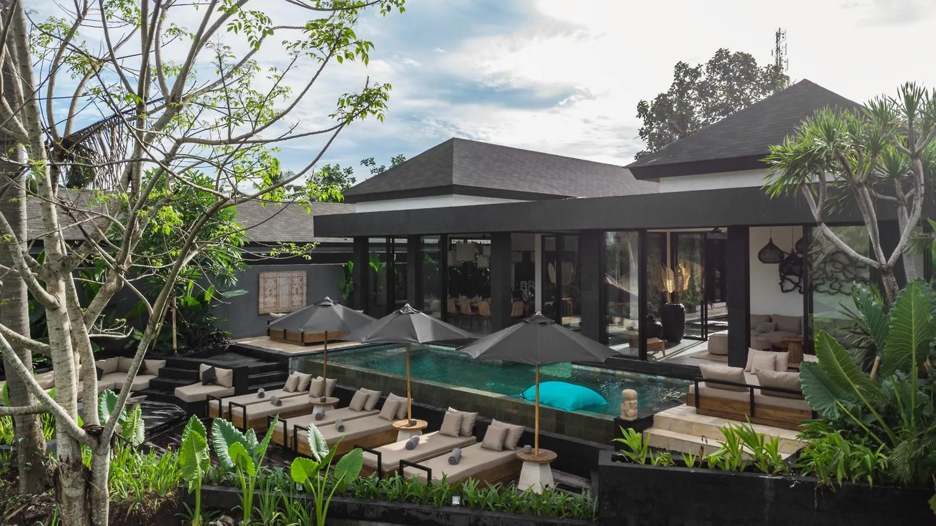 Villa Castagnou By Balisuperhost Ubud  Indonesia
